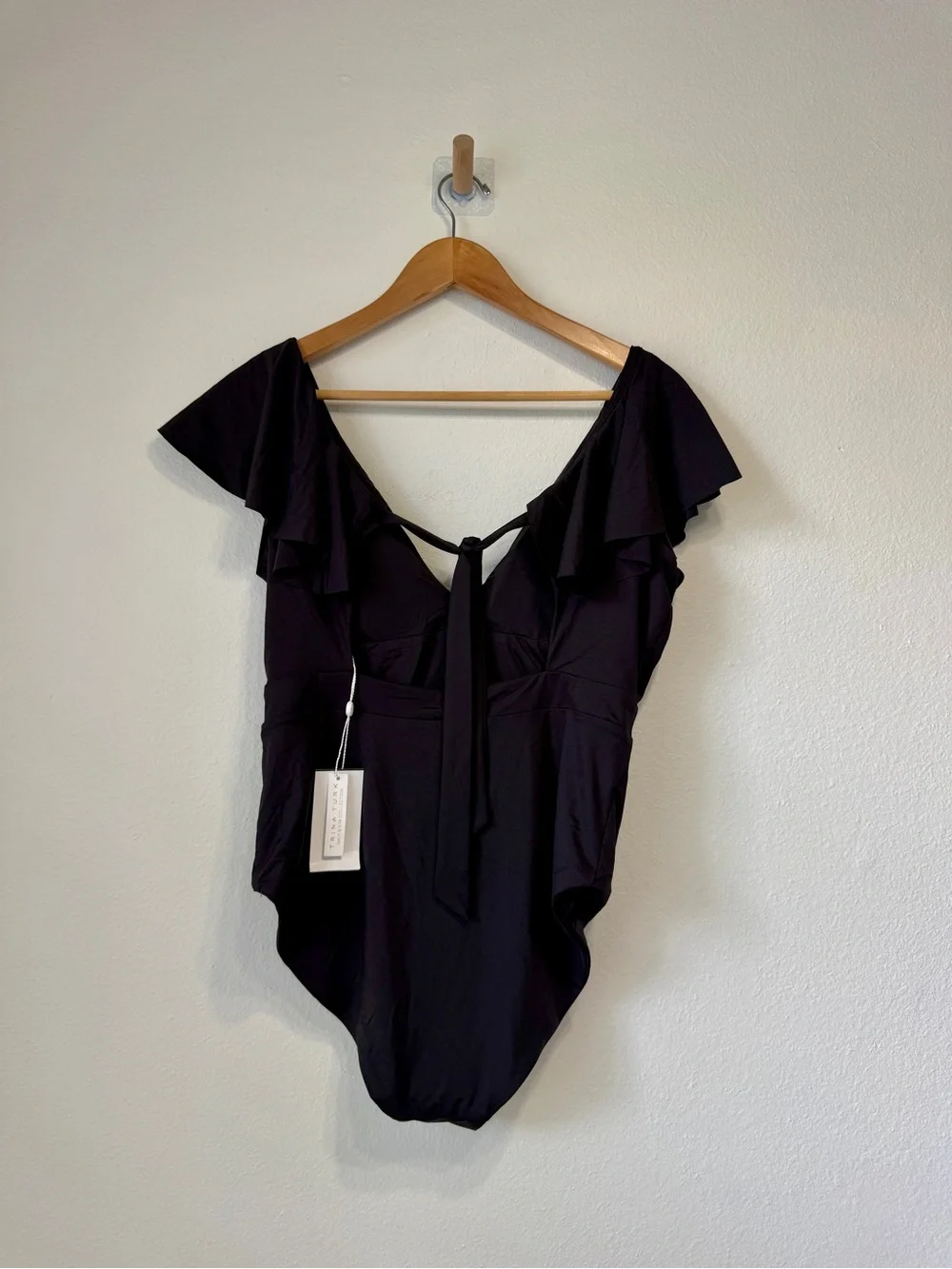 Trina Turk Swim & Spa Black Ruffle One Piece Swimsuit Size 14 NWT